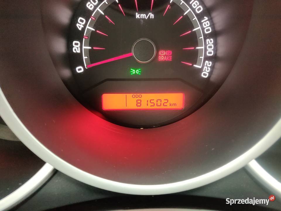 Kia Venga 14 benzyna 81 2x koła NOWA Van / Minibus Venga Niepołomice