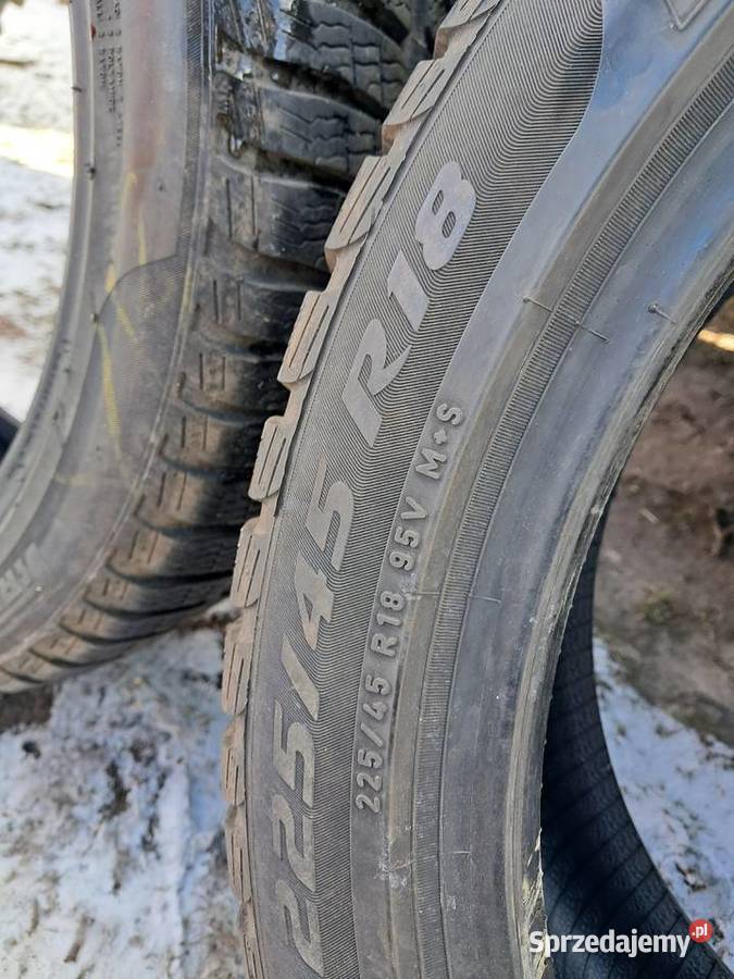 Opony 22545R18 Pirelli SottoZero 3 DOT4420 kujawsko-pomorskie