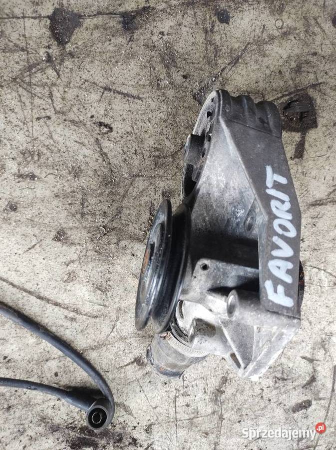 SKODA FELICJA FAVORIT 13 pompa wody łapa osobowe świętokrzyskie Kielce