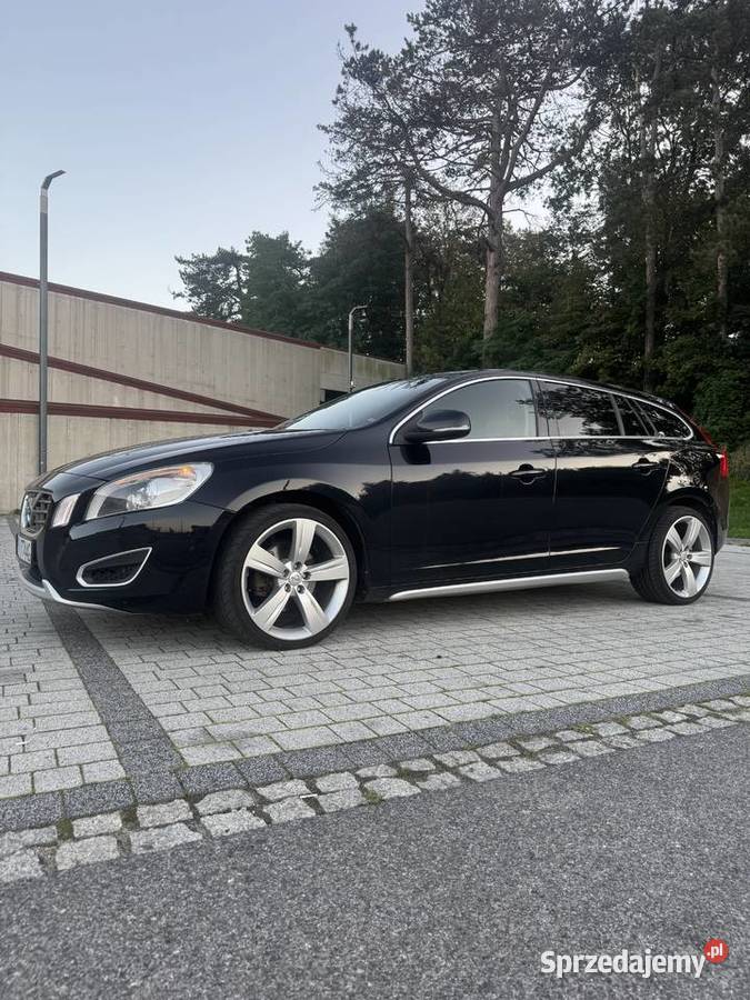 Volvo Volvo V60 20 D3 163 SUMMUMSalon Polska 163KM małopolskie Stary Sącz sprzedam
