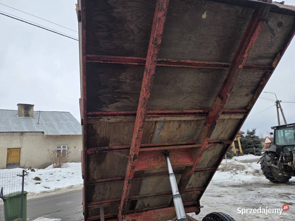 Przyczepa jednoosiowa wywrotka TYM Maszyny rolnicze Lubomino