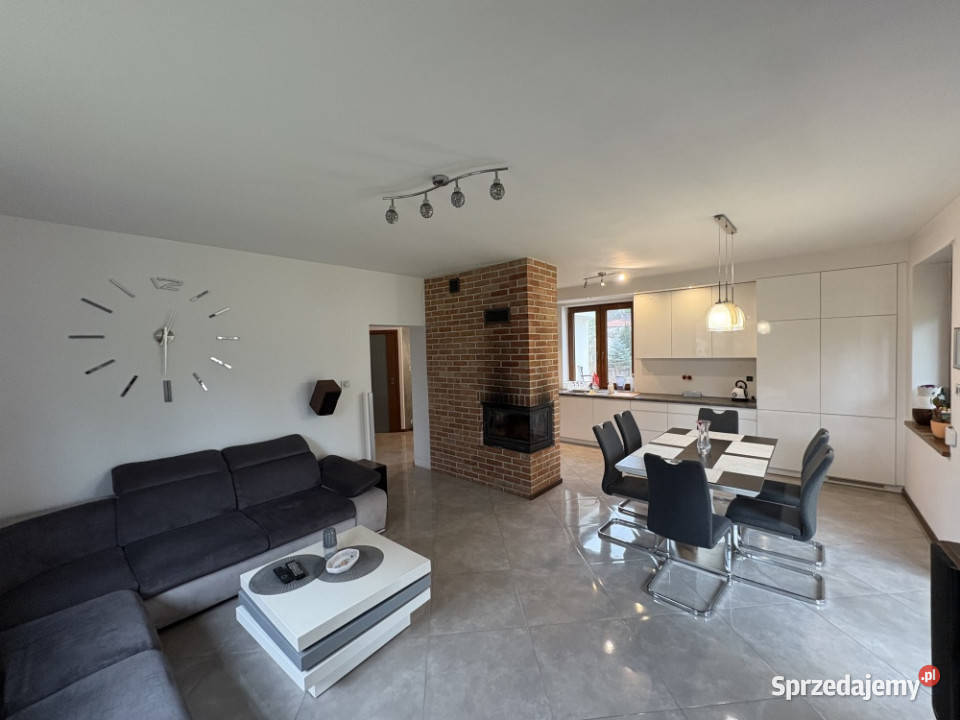 Dwa domy na jednej posesji piwnica Domy Komorów sprzedam