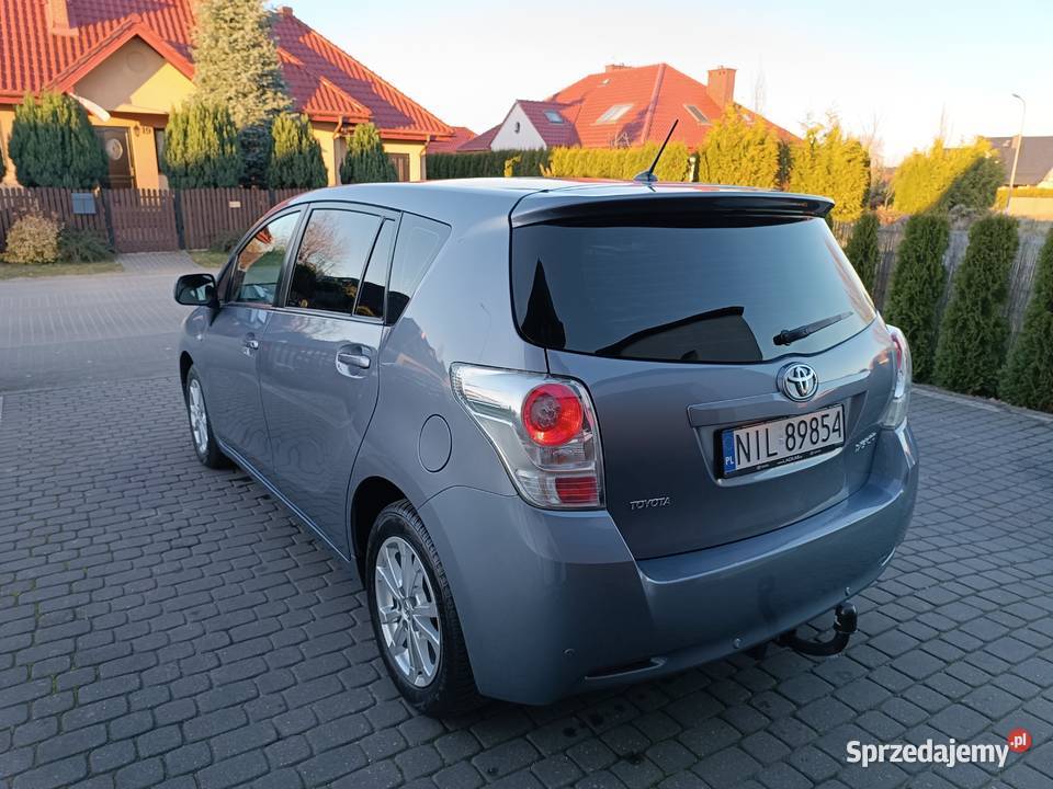 Toyota Verso 18 benz 7 osób Iława sprzedam