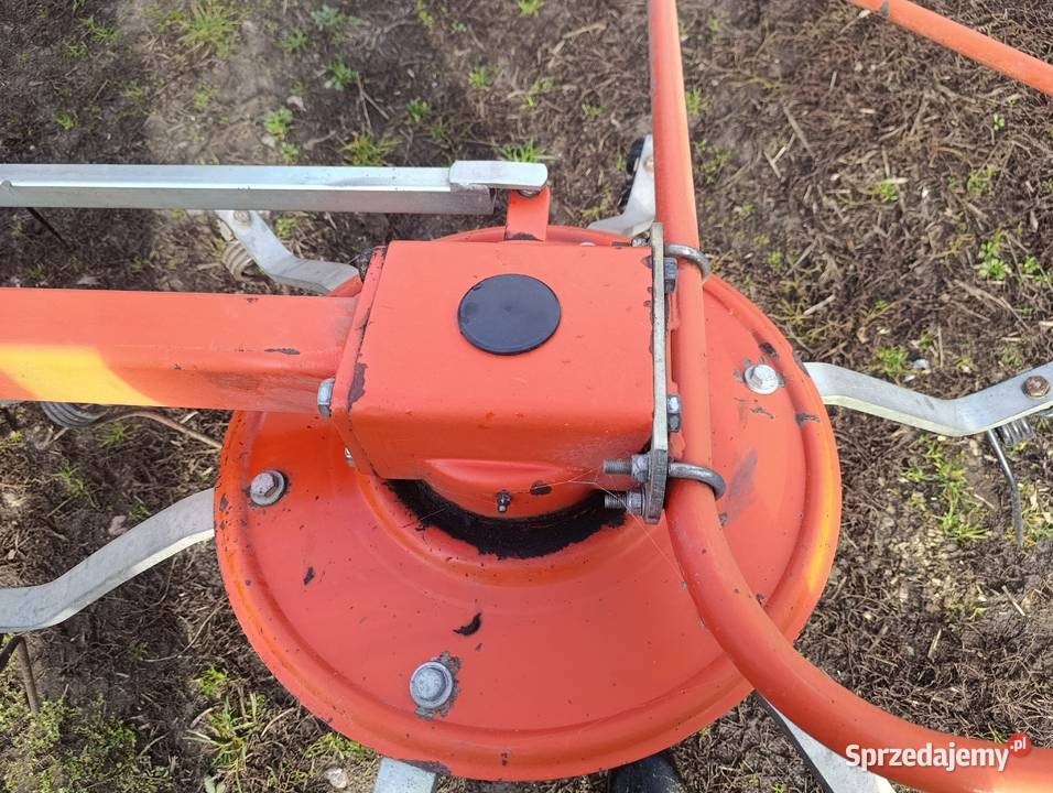 przetrząsacz fella th680 Mońki