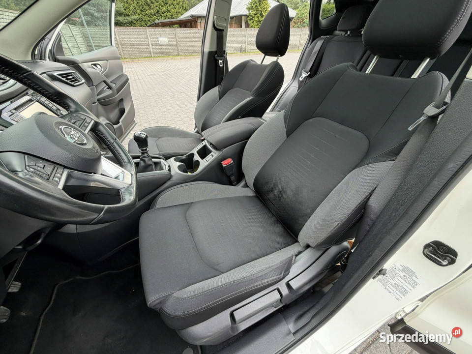 Nissan Qashqai 12DIGT 115 asystent pasa ruchu Qashqai Węgrów