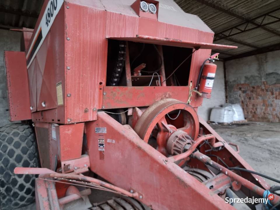 Prasa HESSTON 4800 wielkogabarytowa