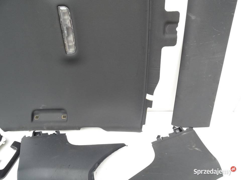 PODSUFITKA KOMPLETNA CZARNA SLINE 8P4867505A