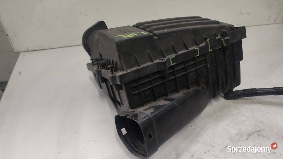 OBUDOWA FILTRA POWIETRZA VW SKODA OCTAVIA II 19 Obudowy filtrów świętokrzyskie Włoszczowa