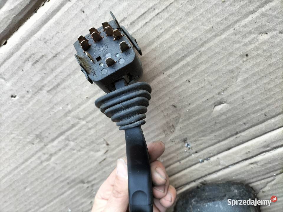 PRZEŁĄCZNIK ZESPOLONY Przełącznik świateł