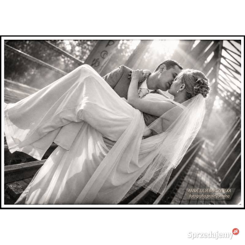 Artystyczna Fotografia Ślubna BW Czarnobiałe