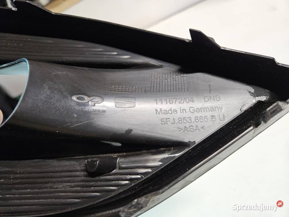 SEAT TERRACO KRATKA ZDERZAKA LEWA PRZÓD LEWY Międzychód