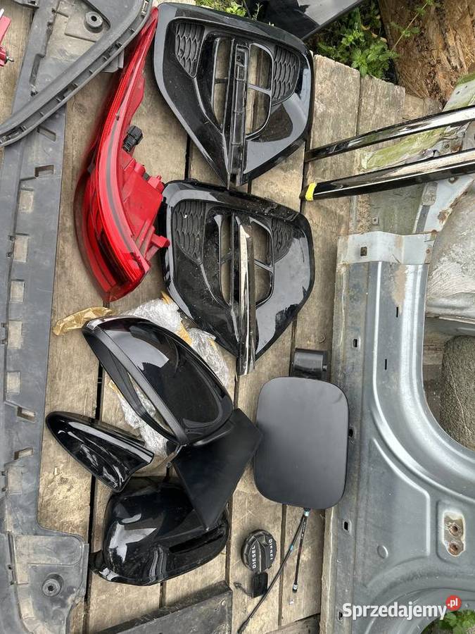 Pozostałości Kia sportage 4 słupki drzwi lewe Pozostałe Krotoszyn