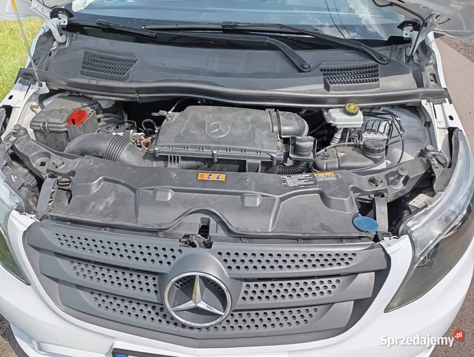 Mercedes Vito 9osobowy małe spalanie Psary sprzedam