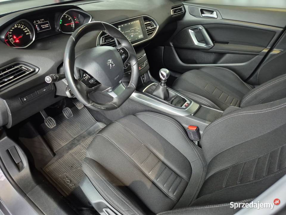 PEUGEOT 308 16 THP Active 125 Panoramiczny dach