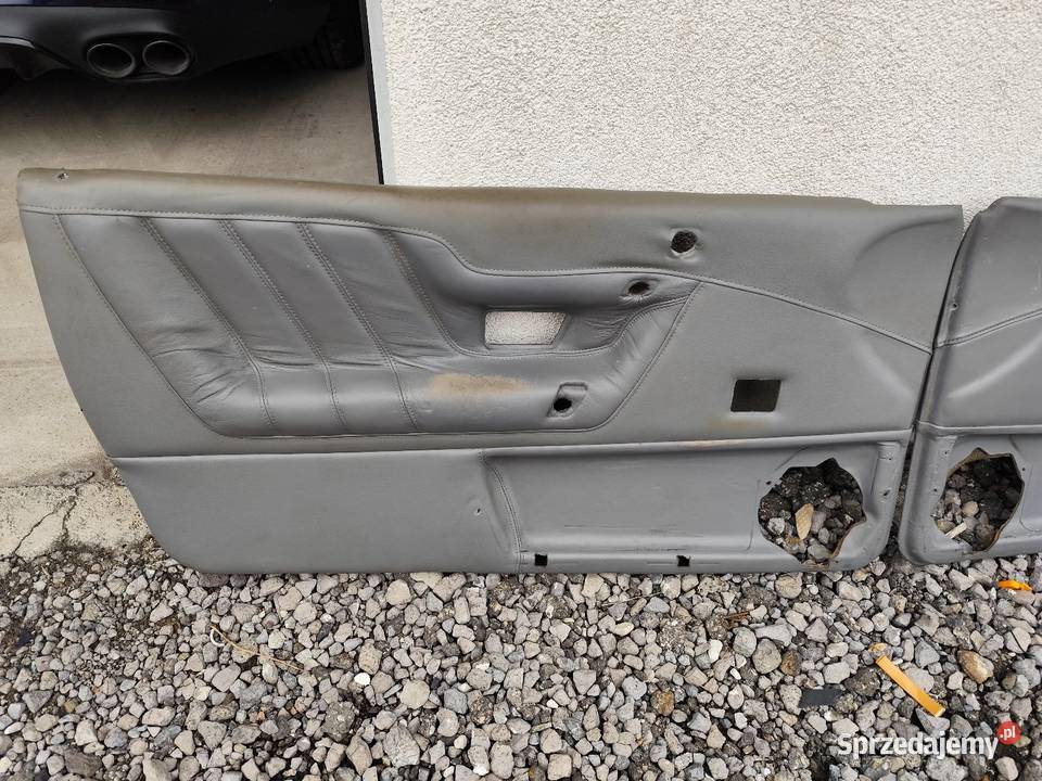 Corrado boczki przód skóra czarne jedyne rarytas Rok produkcji 1993 Chorzów sprzedam