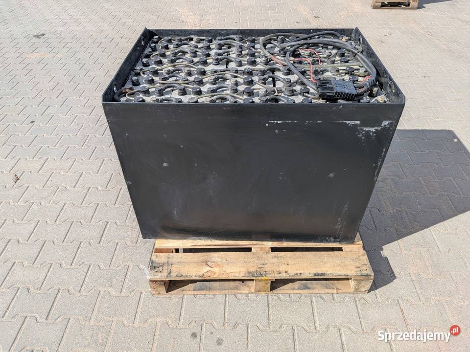 Bateria trakcyjna 80v 620 AH sprzedam