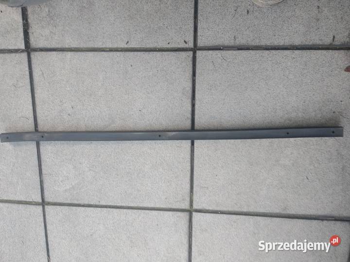 MAZDA 2 II 0714 Uszczelka maski pasa przedniego osobowe Ślesin sprzedam