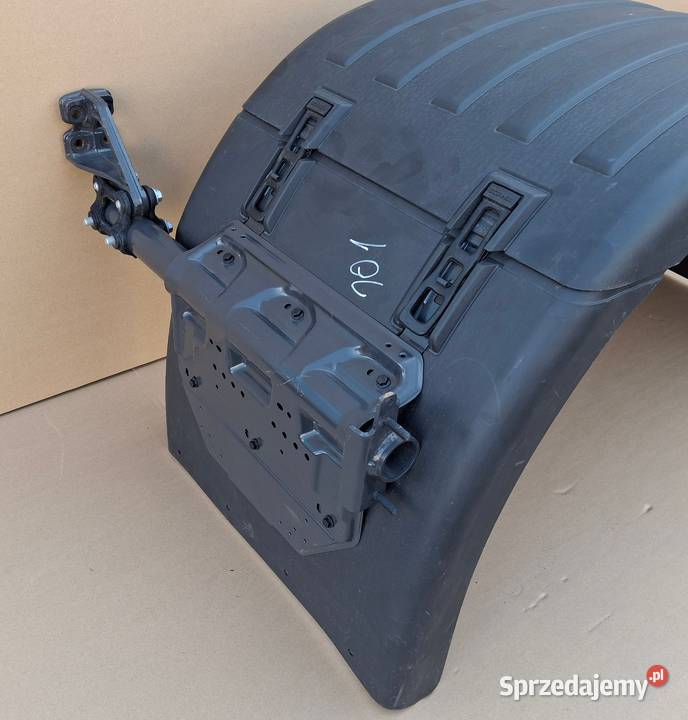 SCANIA R S BŁOTNIK NADKOLE CZAPKA GITARA KOMPLET ciężarowe Bieleń