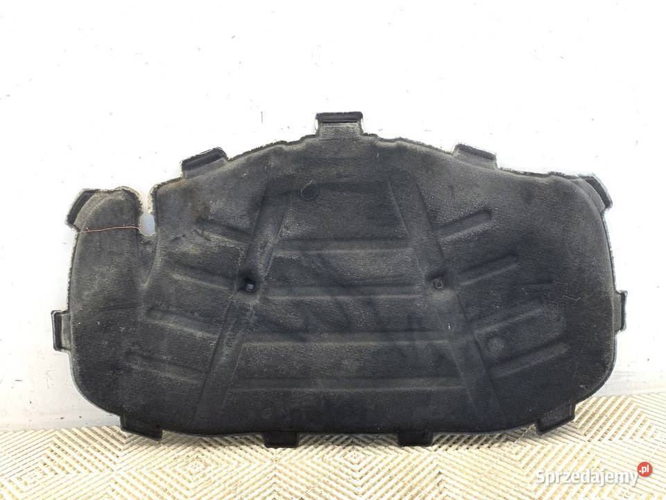 WYGŁUSZENIE MASKI AUDI A3 8V SedanLimuzyna podkarpackie