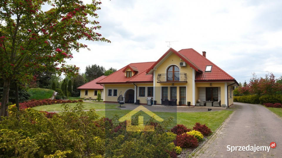 Willa w gminie Karczew Całowanie