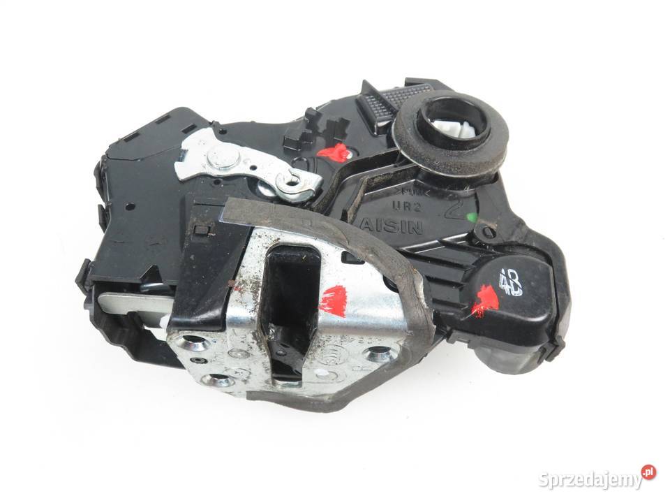 ZAMEK PRAWY PRZEDNI TOYOTA AURIS II E18