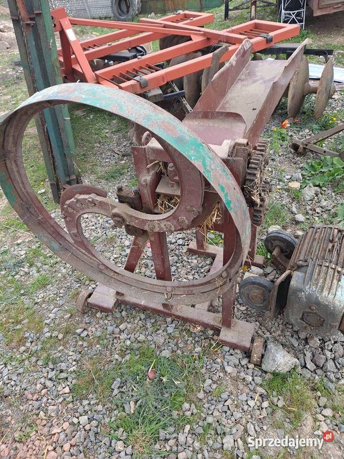 Sieczkarnia do słomy siana Nowa Słupia