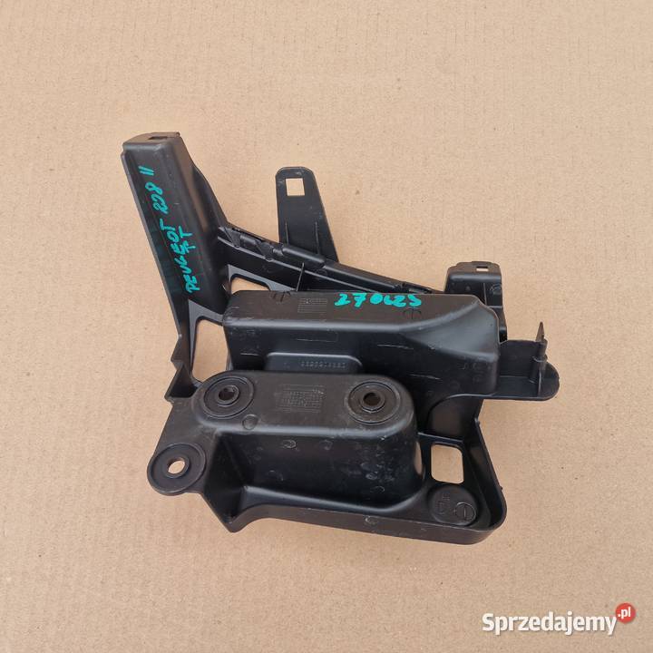 PEUGEOT 208 II ŚLIZG ZDERZAKA PRAWY TYŁ Bieleń