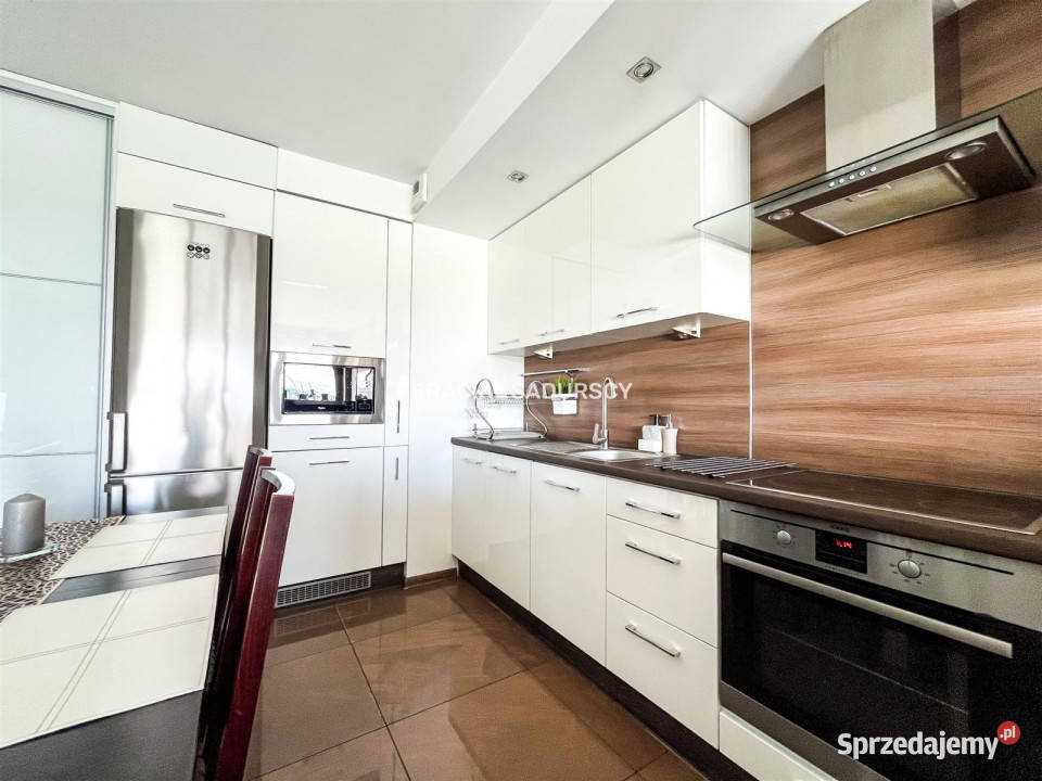 Wynajmę mieszkanie Kraków Armii Krajowej 69m2