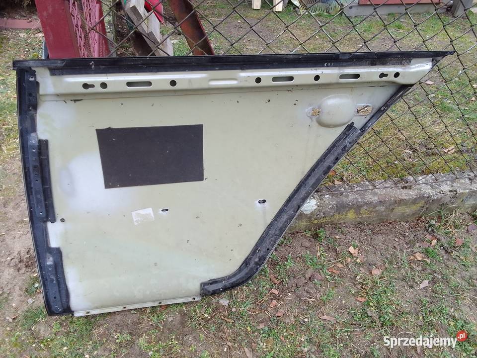 Poszycie drzwi prawy tył VW Golf V Tarnów sprzedam