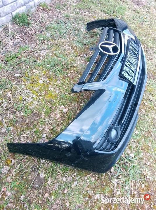 MercedesBenz A W169 2012 14983 Z przodu Zderzak Barłogi