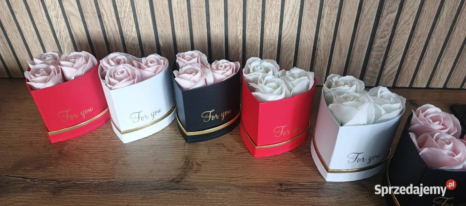 Flower box z różami mydlanymi prezent na każdą mazowieckie Warszawa