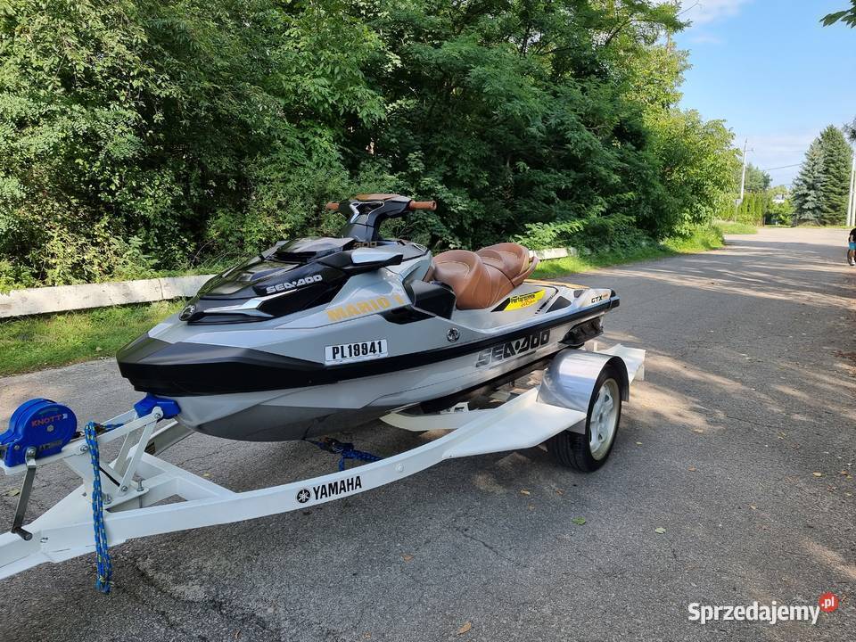 SLICZNY I WŁAŚCICIEL SKUTER WODNY SEA DOO GTX Rytwiany