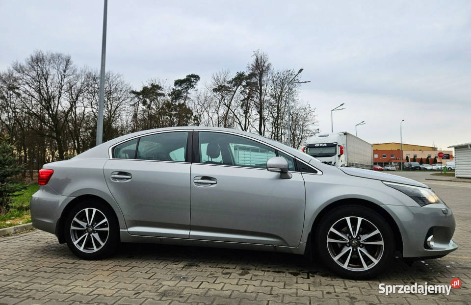 Toyota Avensis 16Valvematic 132 SerwisRata620 Śrem