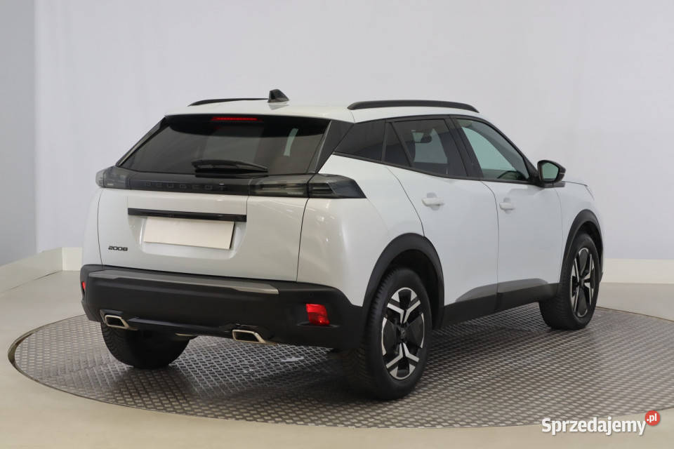 Peugeot 2008 12 PureTech pełny VAT sprzedam