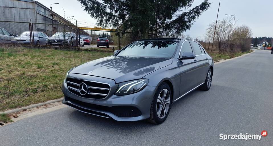 MercedesBenz E 220D 150KM