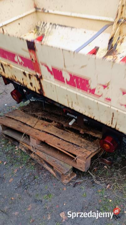 Sprzedam rozsiewacz nawozów vicon bs 1650 Chwalimie sprzedam