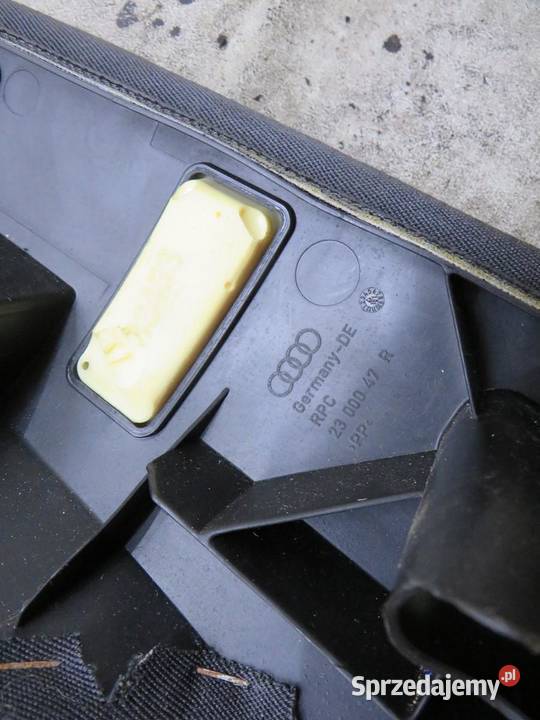 BOCZEK TYLNEJ KANAPY LEWY AUDI A7 4G 4G0885703