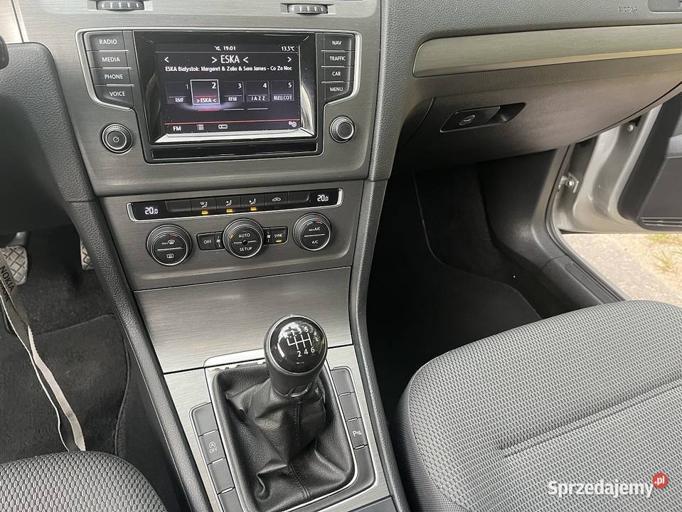 VW GOLF 7 12 BENZYNA 105 NAVIINNE podlaskie Choroszcz sprzedam