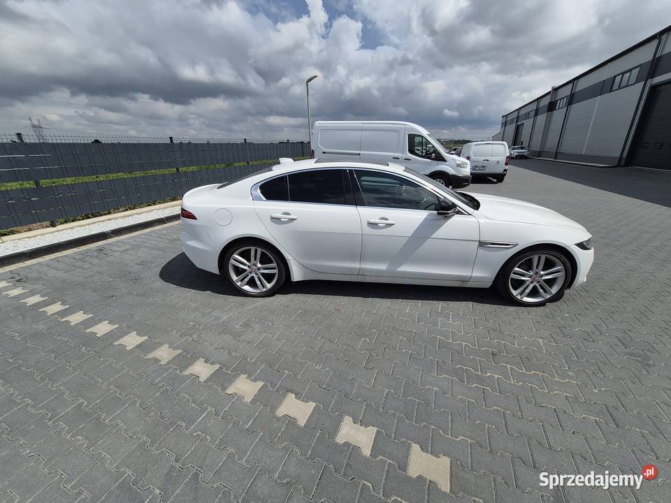 Syndyk sprzeda JAGUAR XE 20 Diesel MR20 E6 XE mazowieckie Warszawa