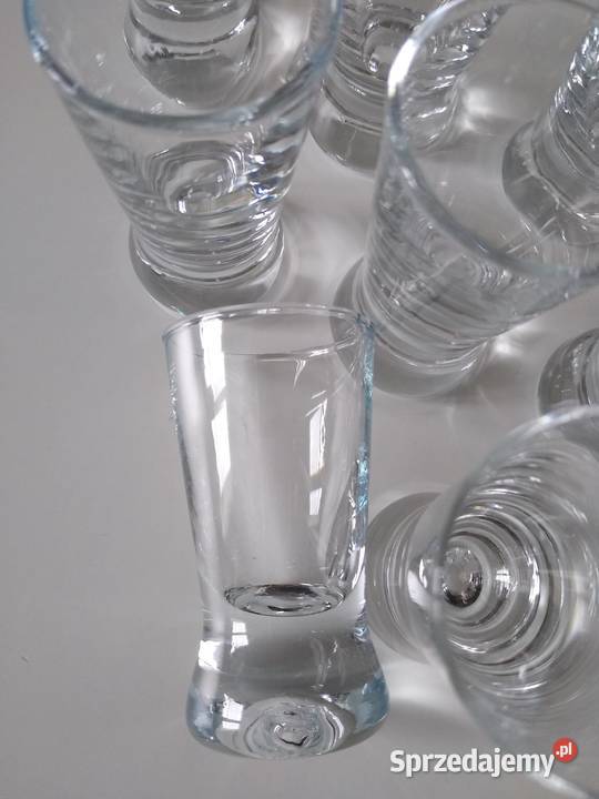 Kieliszki 9 sztuk Nowe