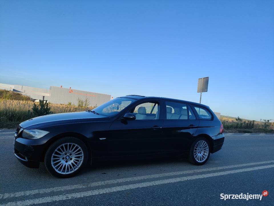 BMW E91 20d 2007 skóra panorama 4/5