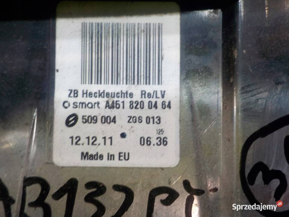 SMART FORTWO II 451 LIFT 10 B 12r lampa prawa Lampy tylne