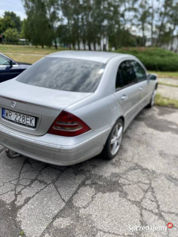 Sprzedam Mercedesa c220 Garbów