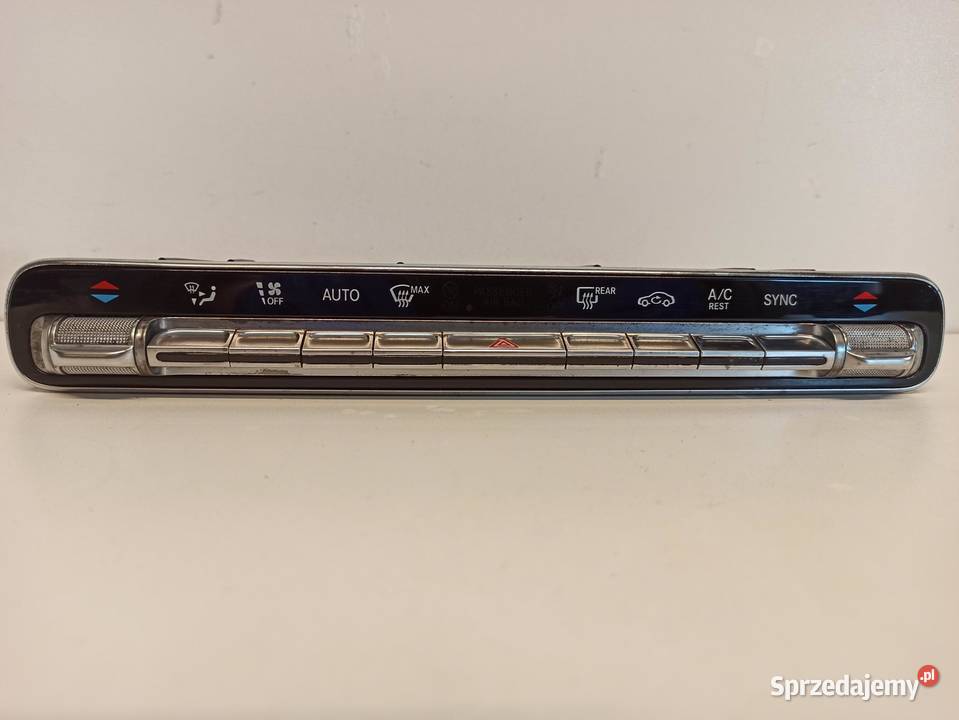 PANEL KLIMATYZACJI MERCEDES W247 A2479055902 osobowe Panele sterowania, przełączniki
