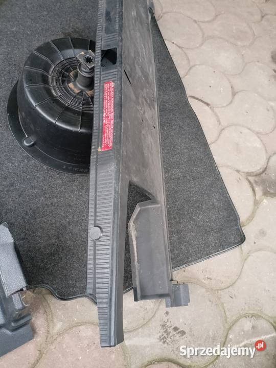 Mercedes 190 wyposażenie bagażnika pokrywa miska Skarżysko-Kamienna