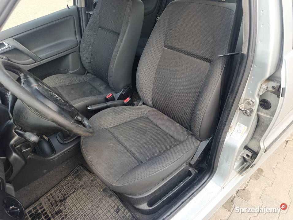 VW Polo 14 benzyna manualna Oleśnica