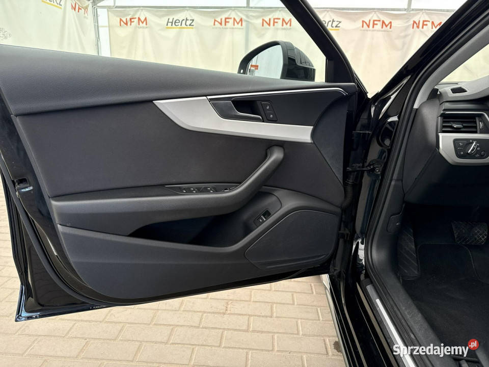 Audi A4 20 35 TFSI S tronic150 Advanced Salon czarny mazowieckie Warszawa