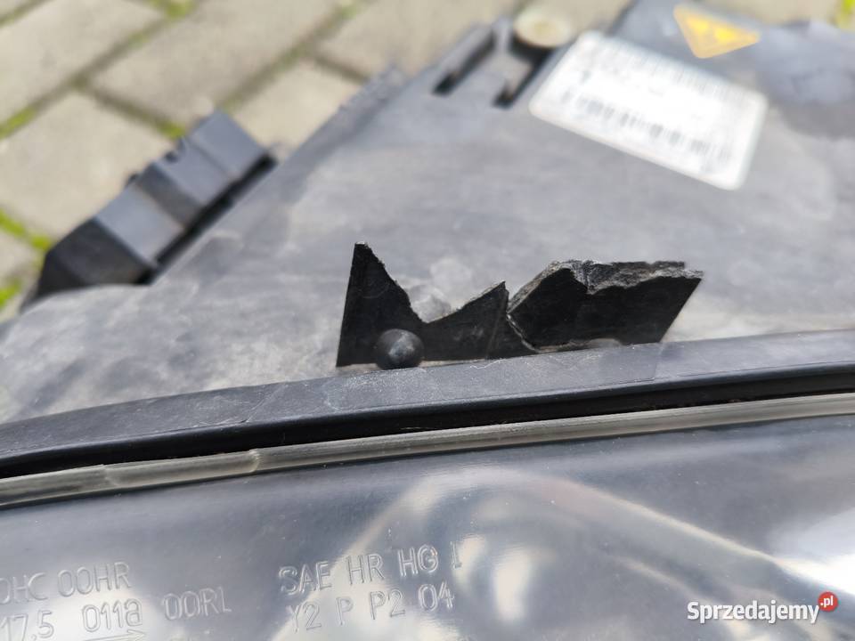Lampa reflektor audi A4 B7 ksenon Lampy przednie Lubań