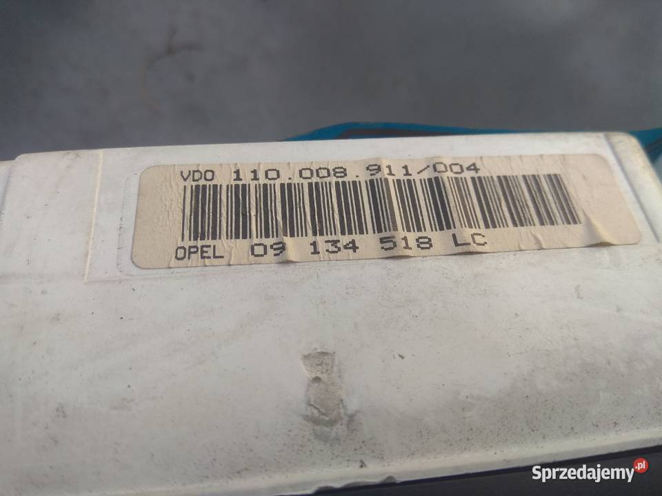 Licznik zegary Vectra b v6 automat Rok produkcji 2001 Części samochodowe Sosnowiec