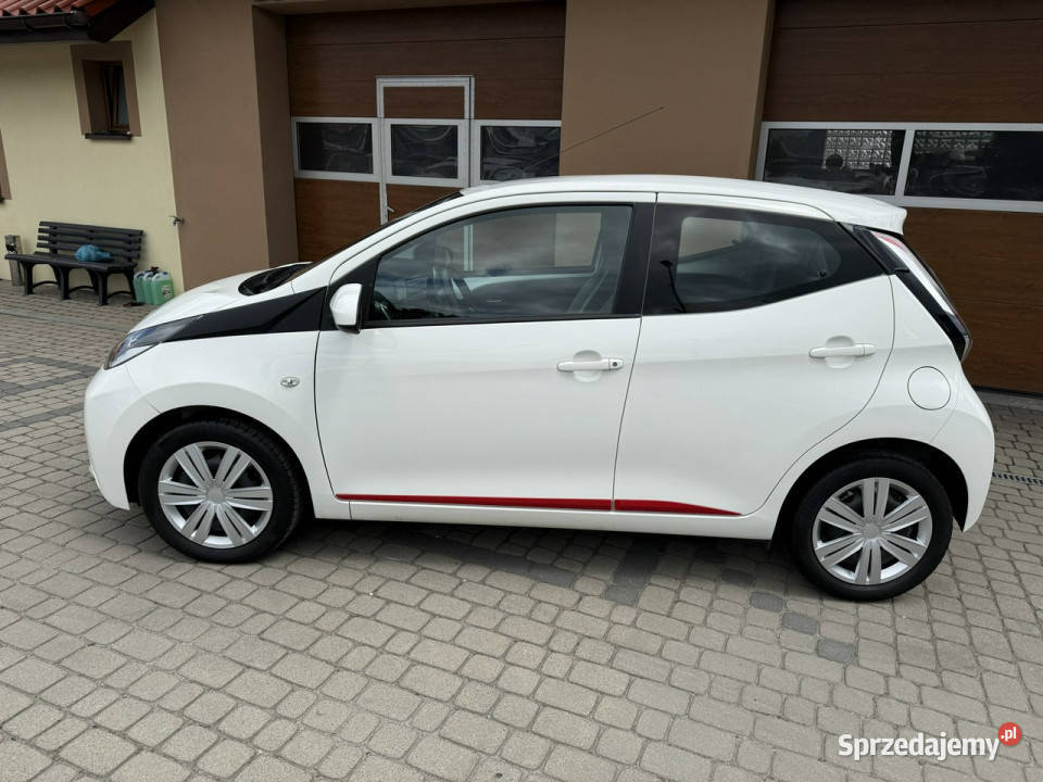 Toyota Aygo Rezerwacja II 2014 Orzech sprzedam